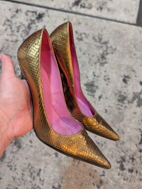 Charles David Gold Snakeskin Heels Size 6